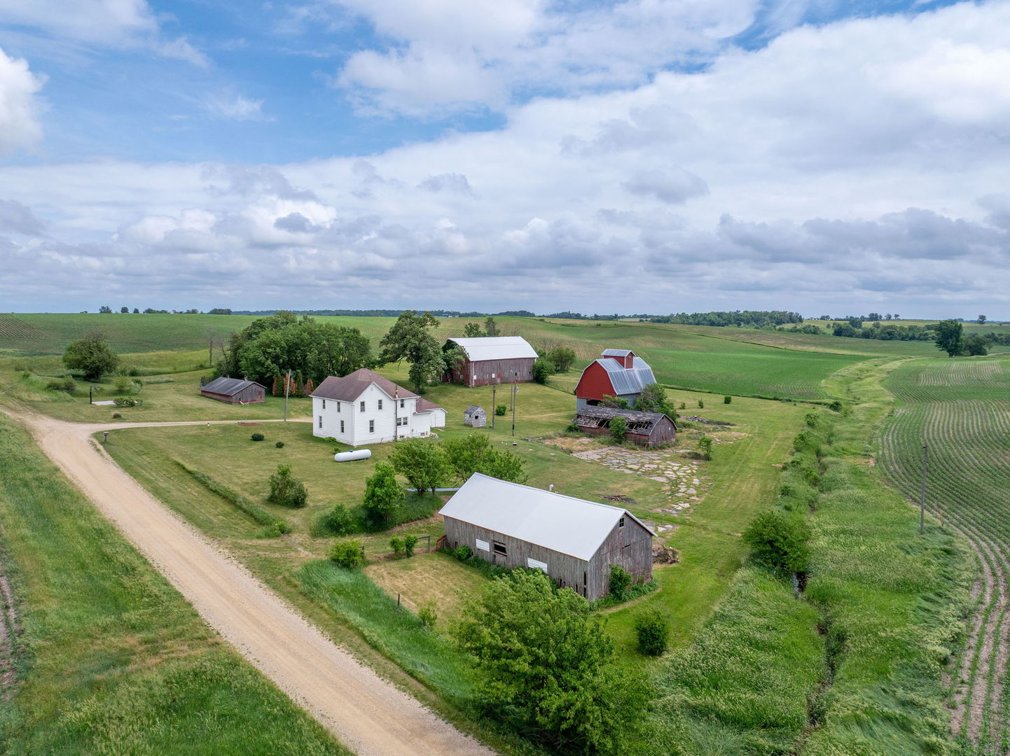 main property photo 46