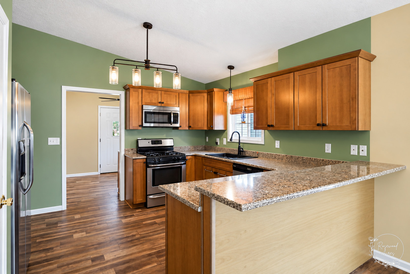 property viewer photo 5