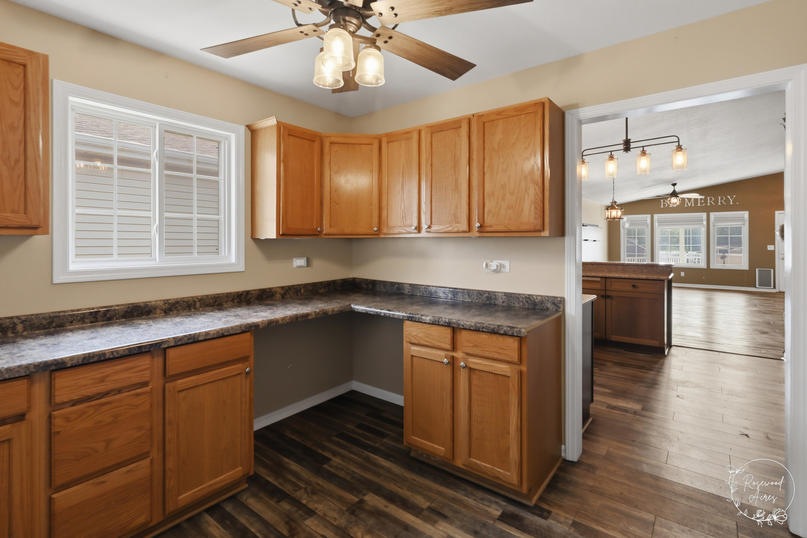 property viewer photo 7