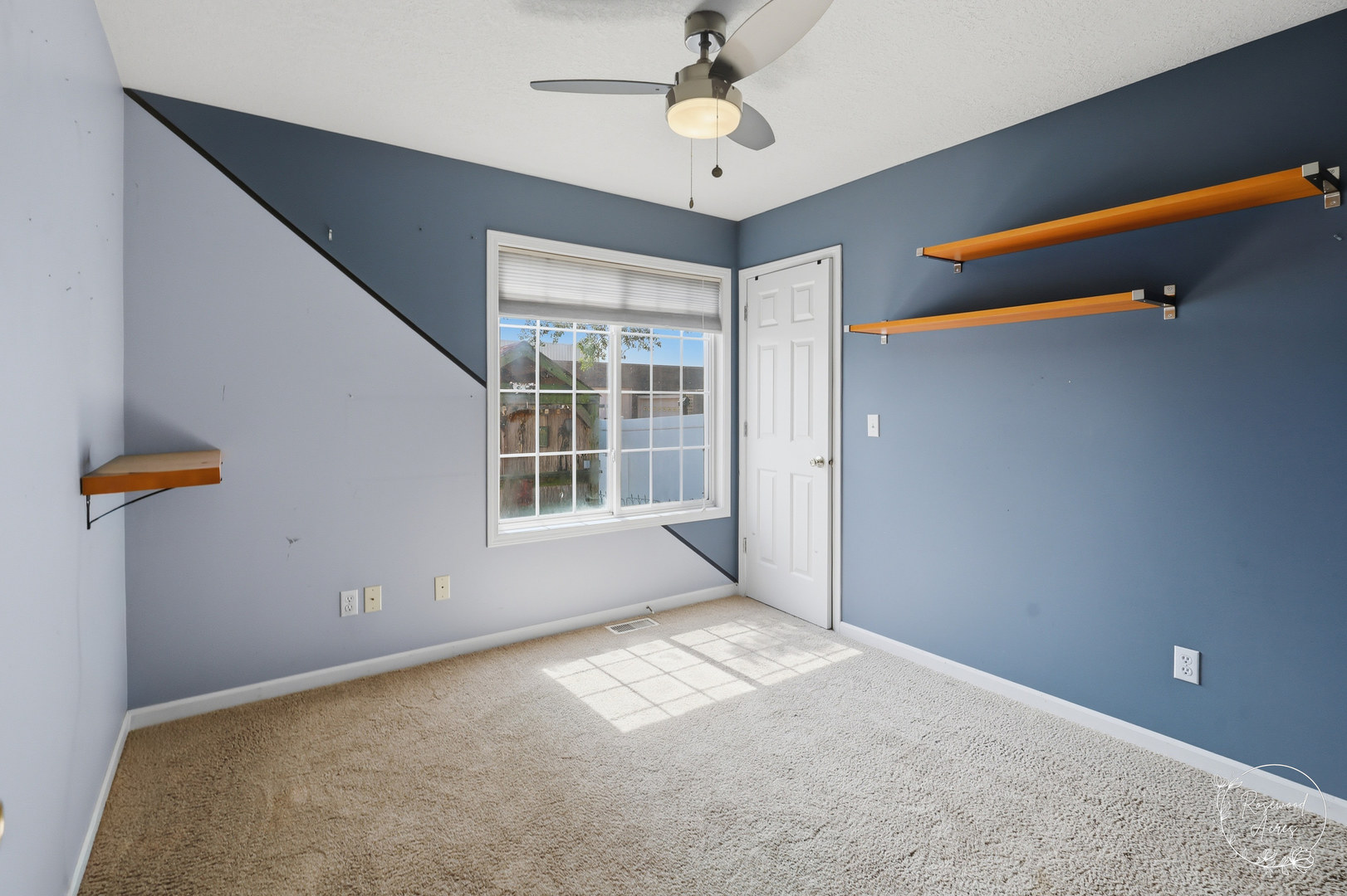 property viewer photo 8