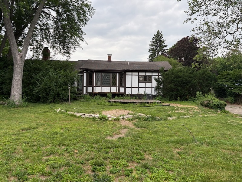 main property photo 41