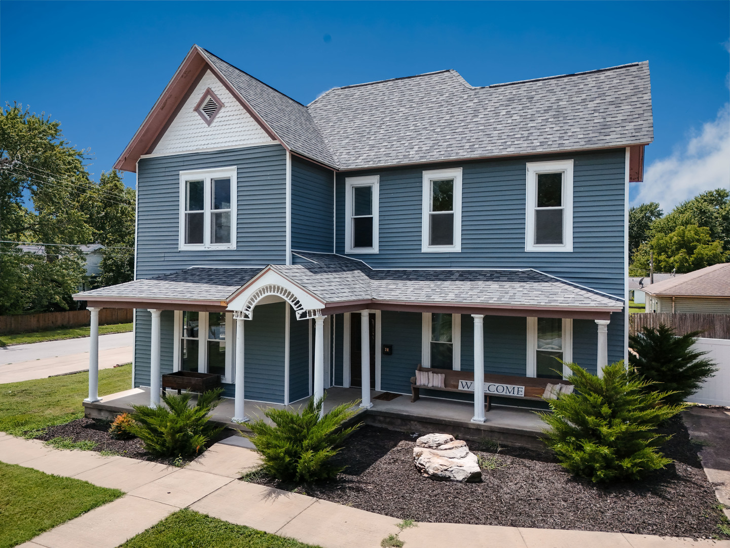 main property photo 30