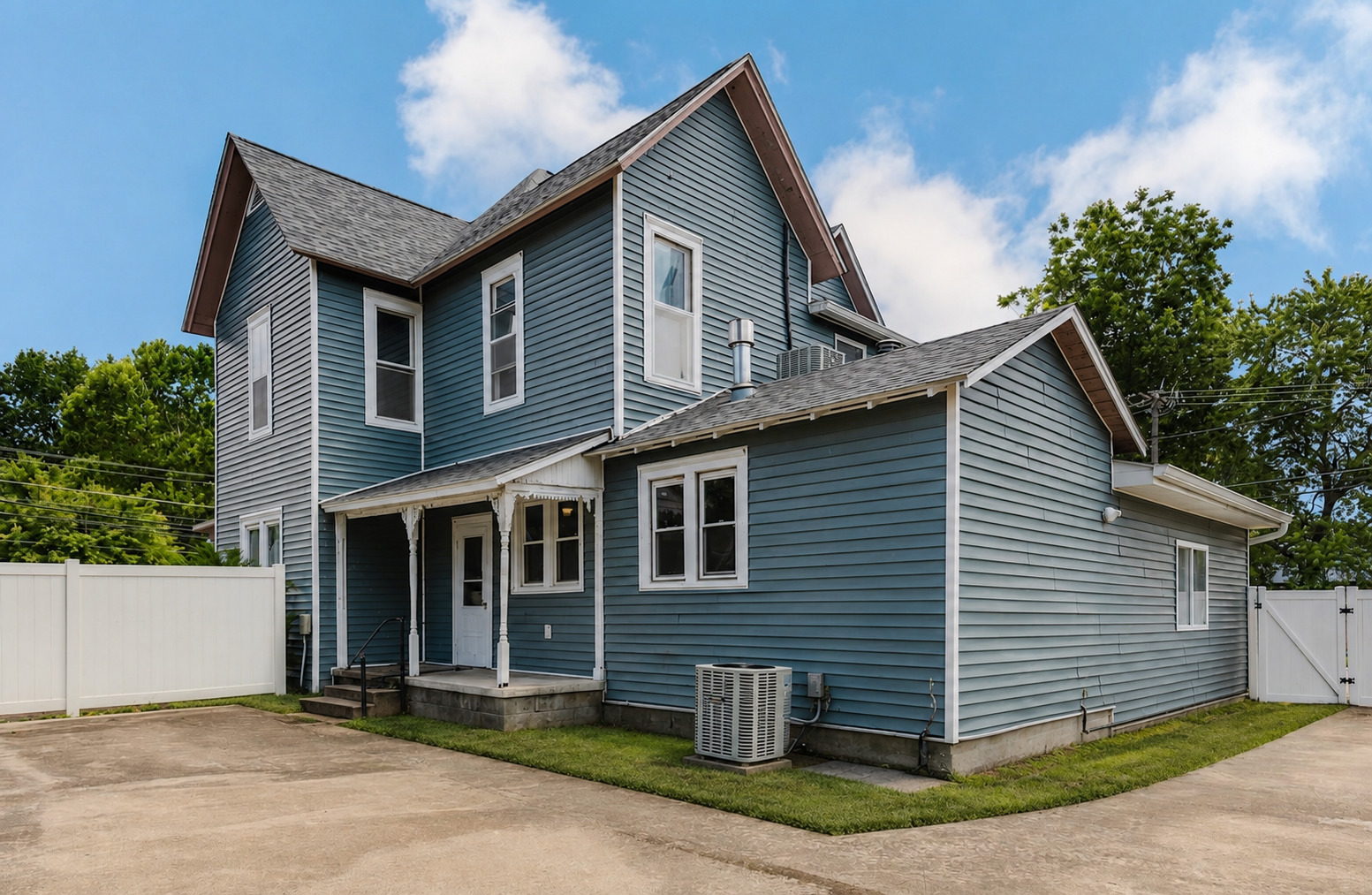main property photo 32
