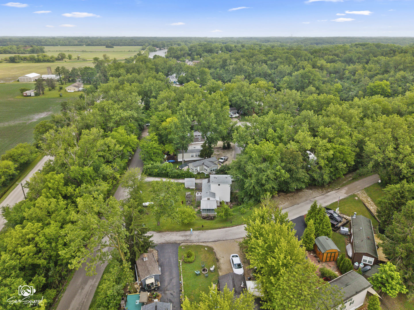 main property photo 34