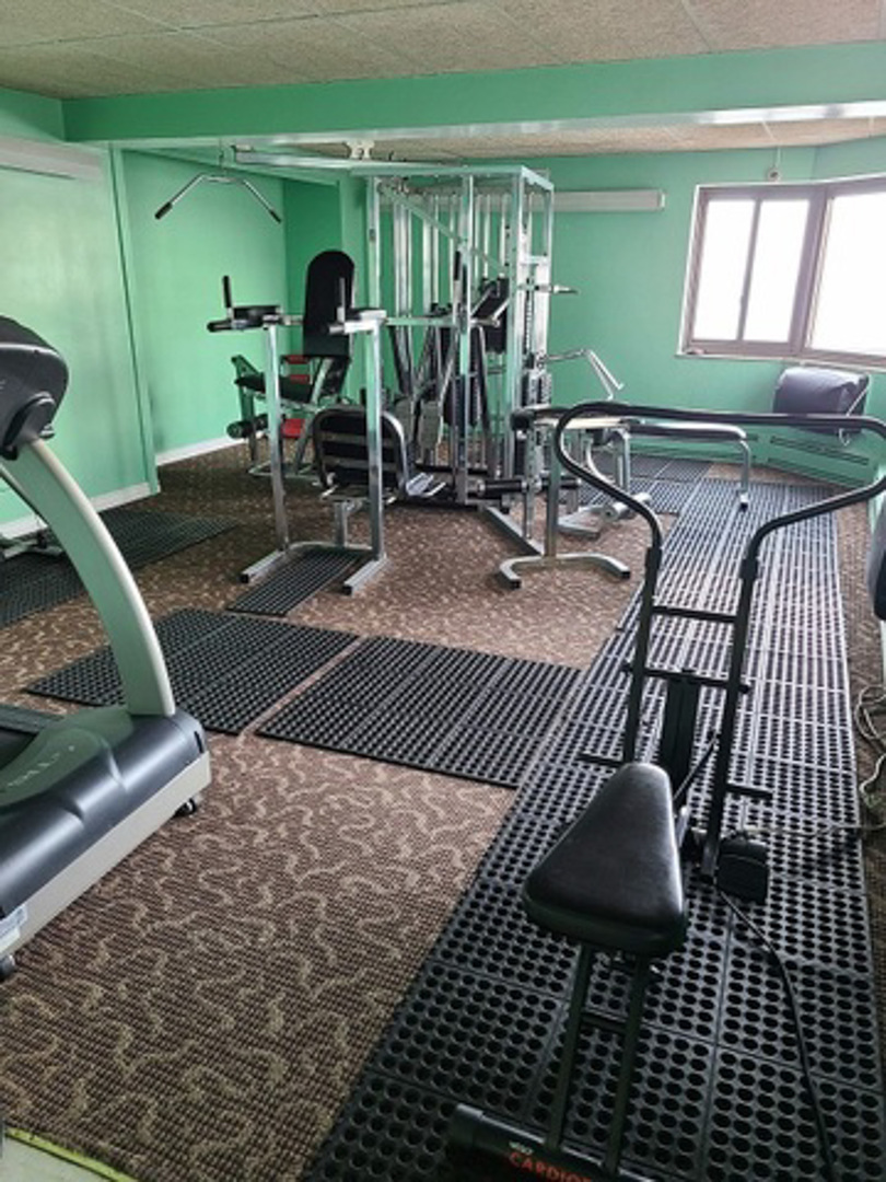 main property photo 18