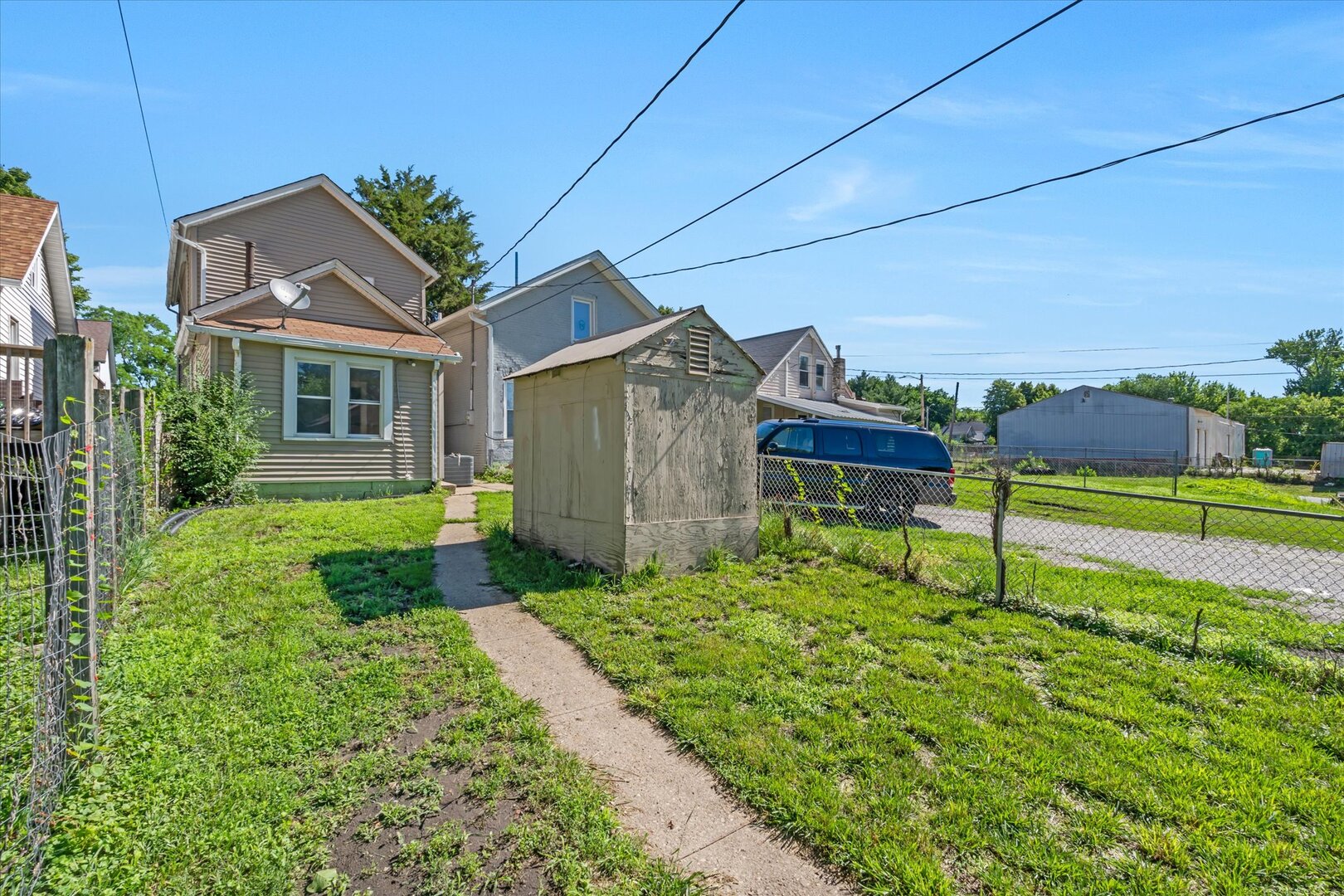 main property photo 3