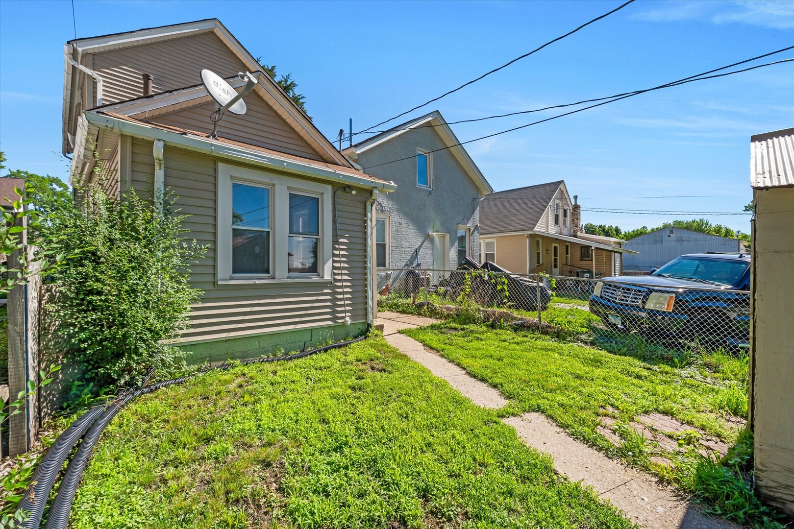 main property photo 5