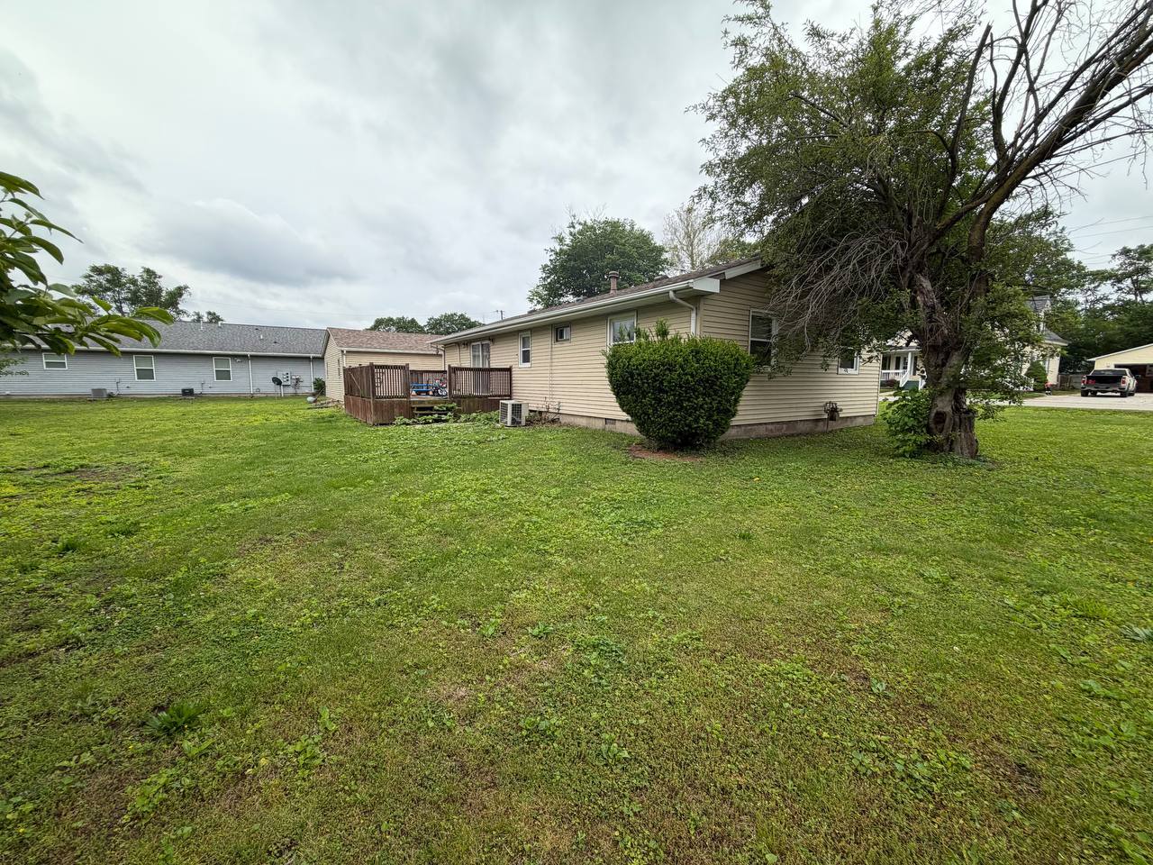 main property photo 10