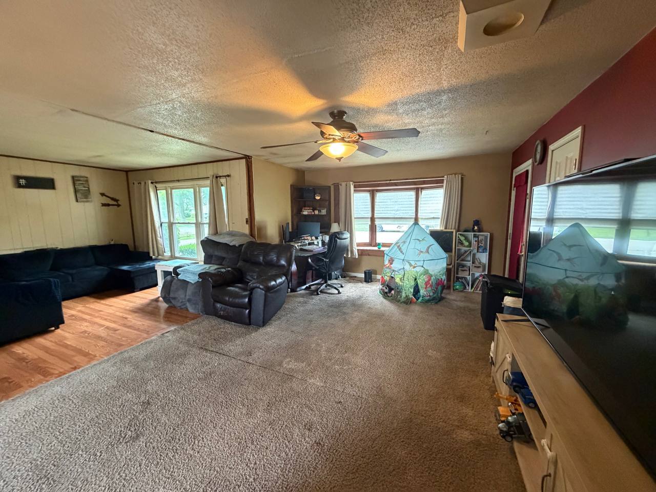 main property photo 17