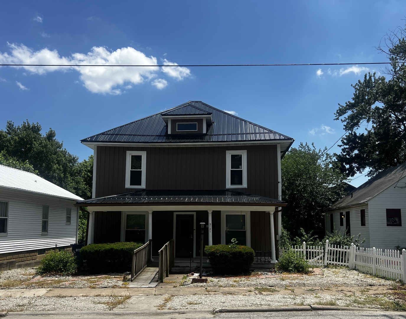 main property photo 34