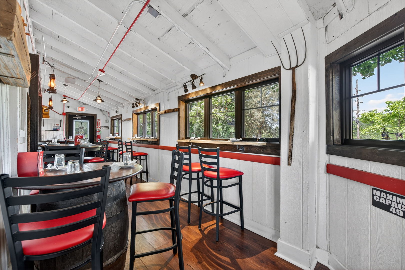 main property photo 34