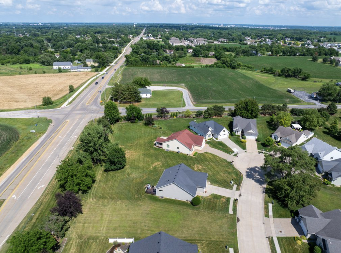 main property photo 7