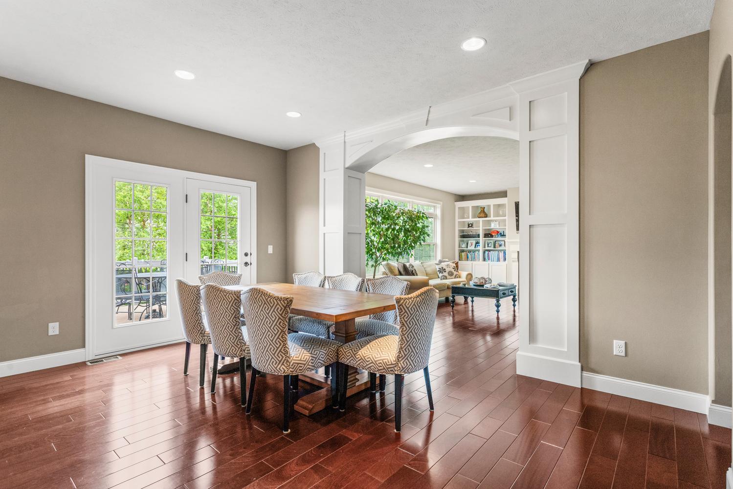 main property photo 14