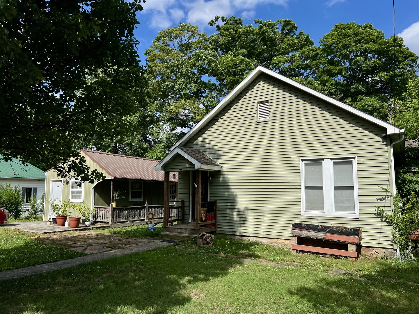 main property photo 1