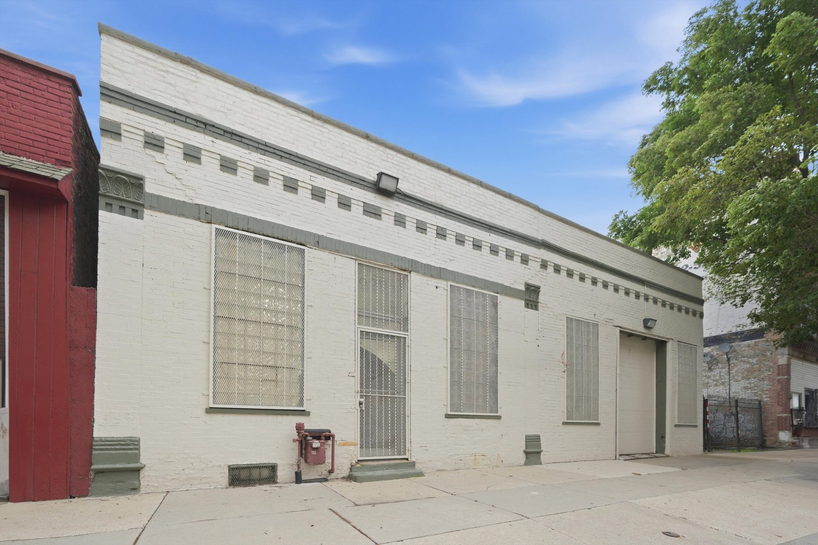 main property photo 18