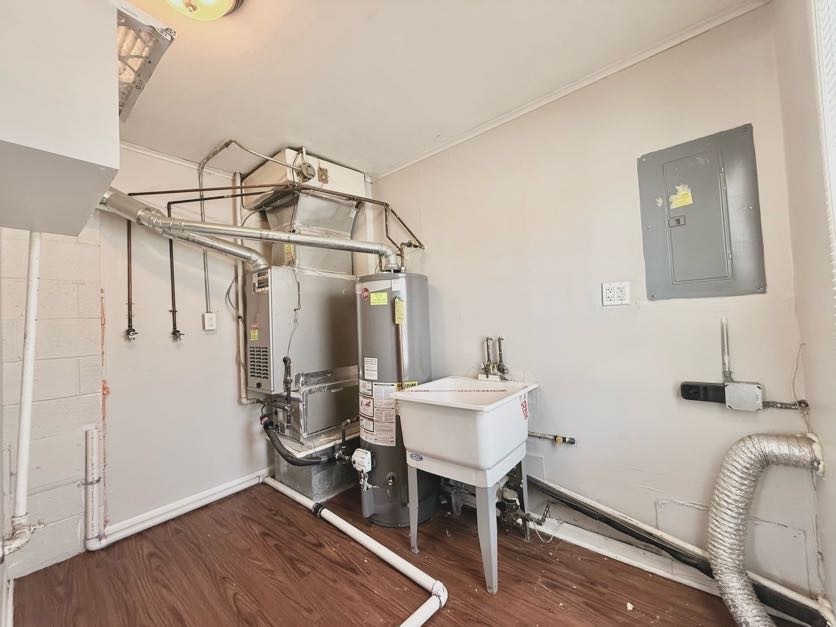 main property photo 11