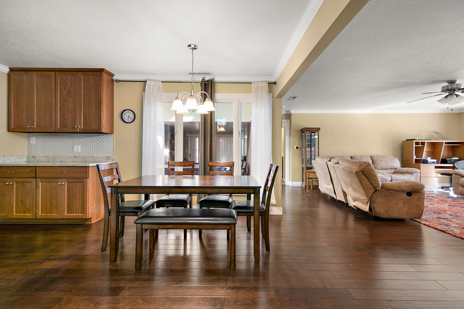 main property photo 15