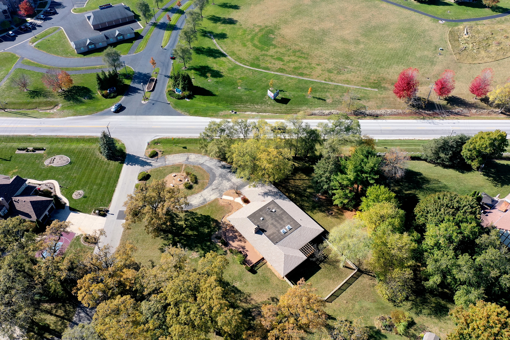 main property photo 45