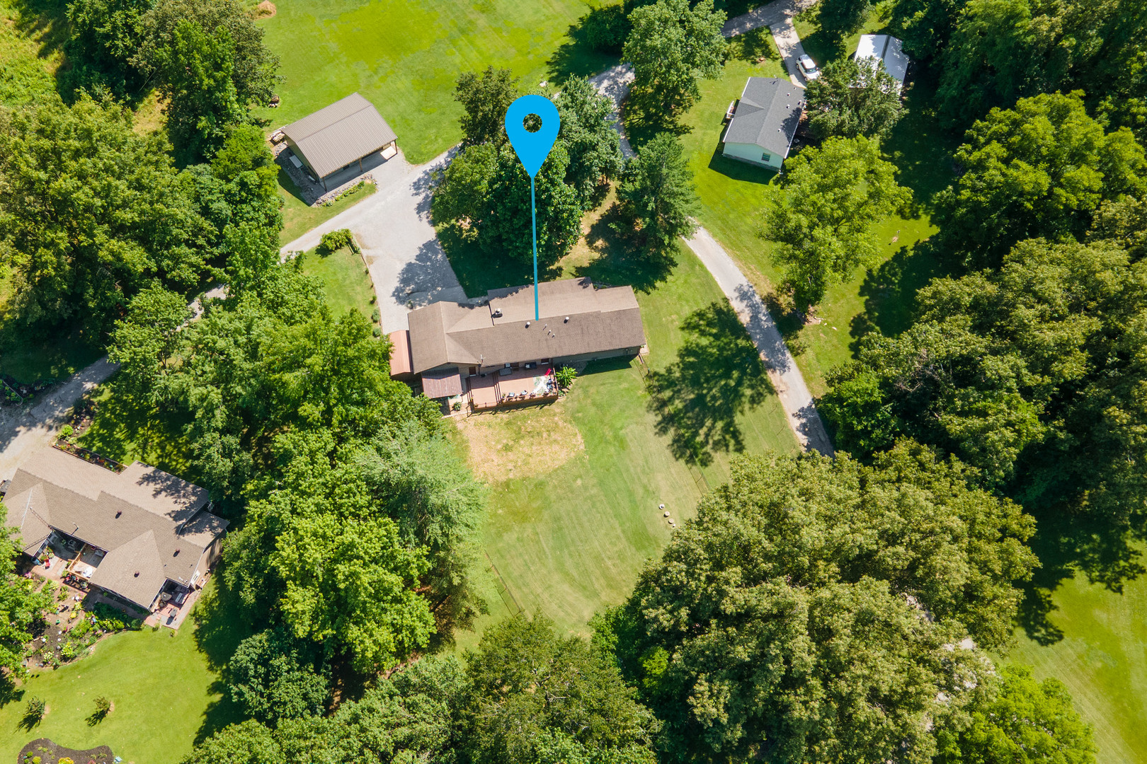 main property photo 35