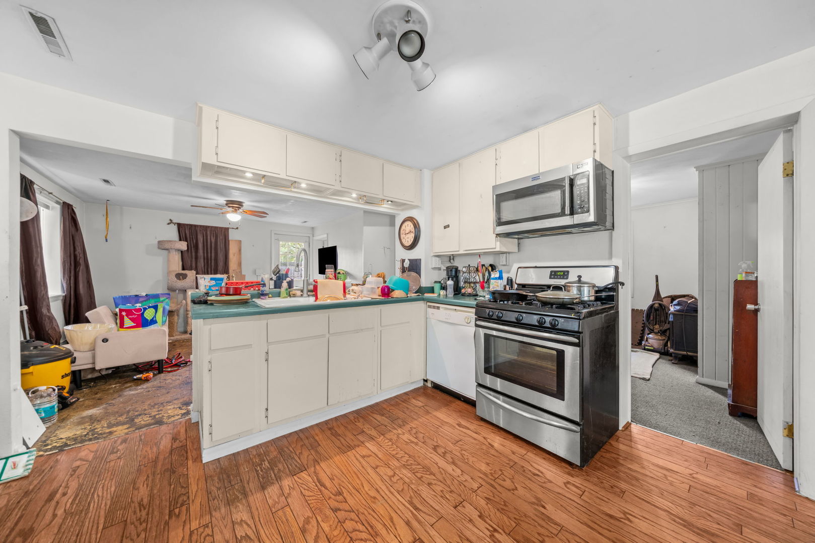 main property photo 15