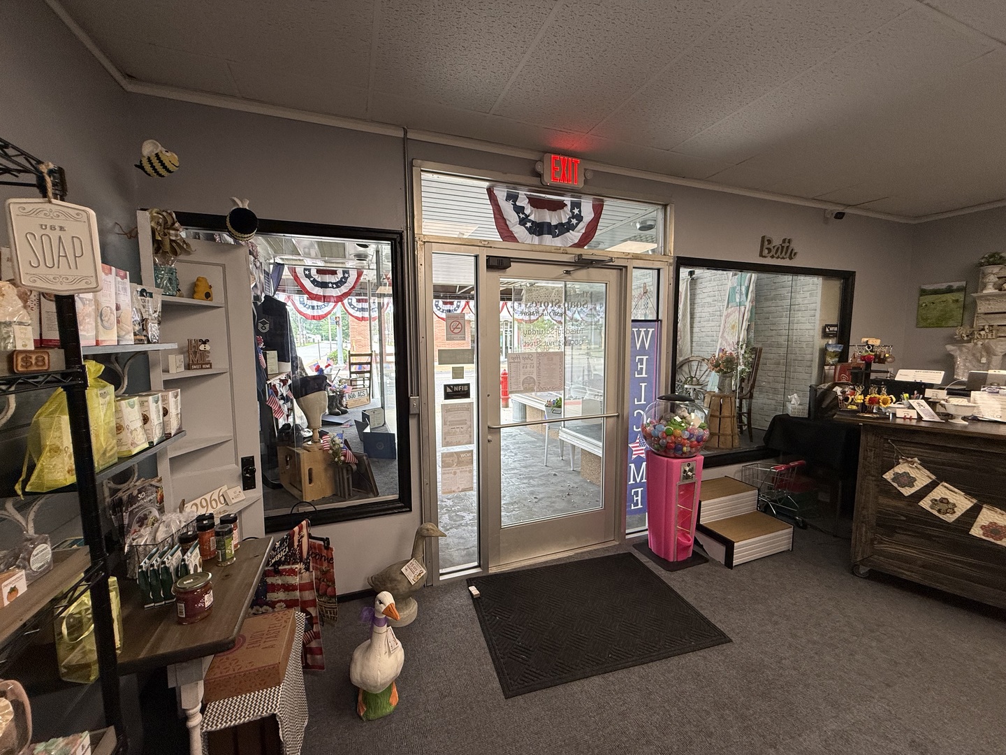 main property photo 38