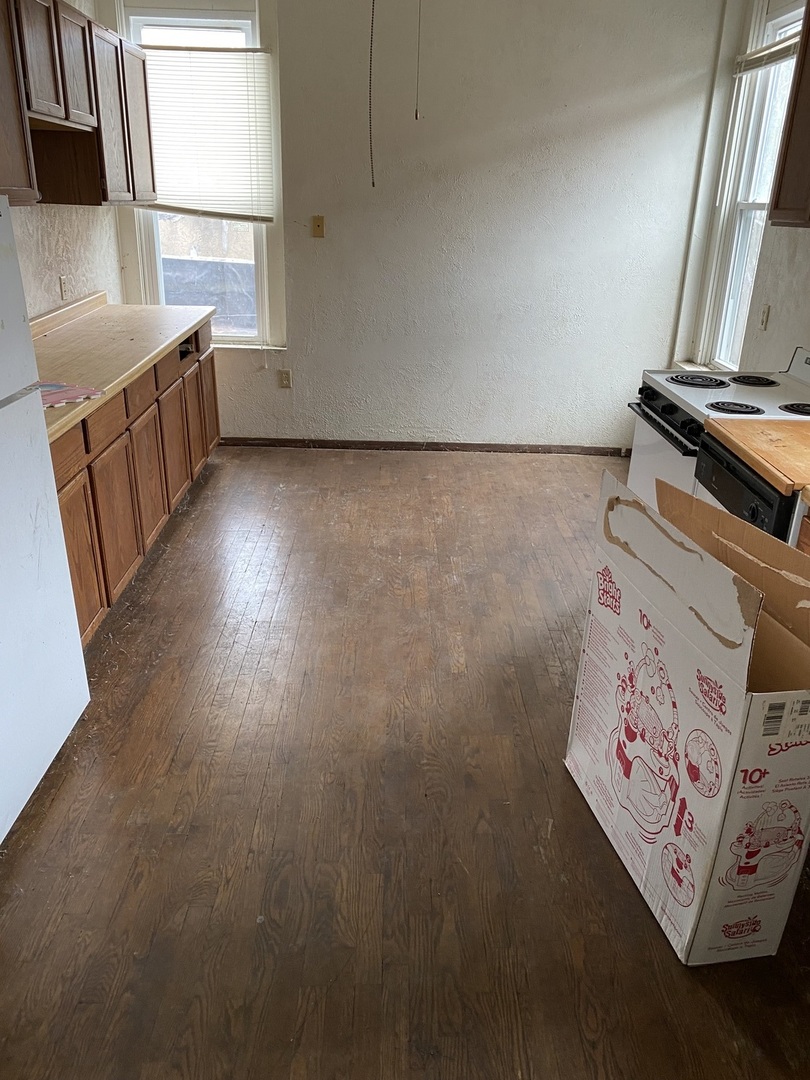 main property photo 65