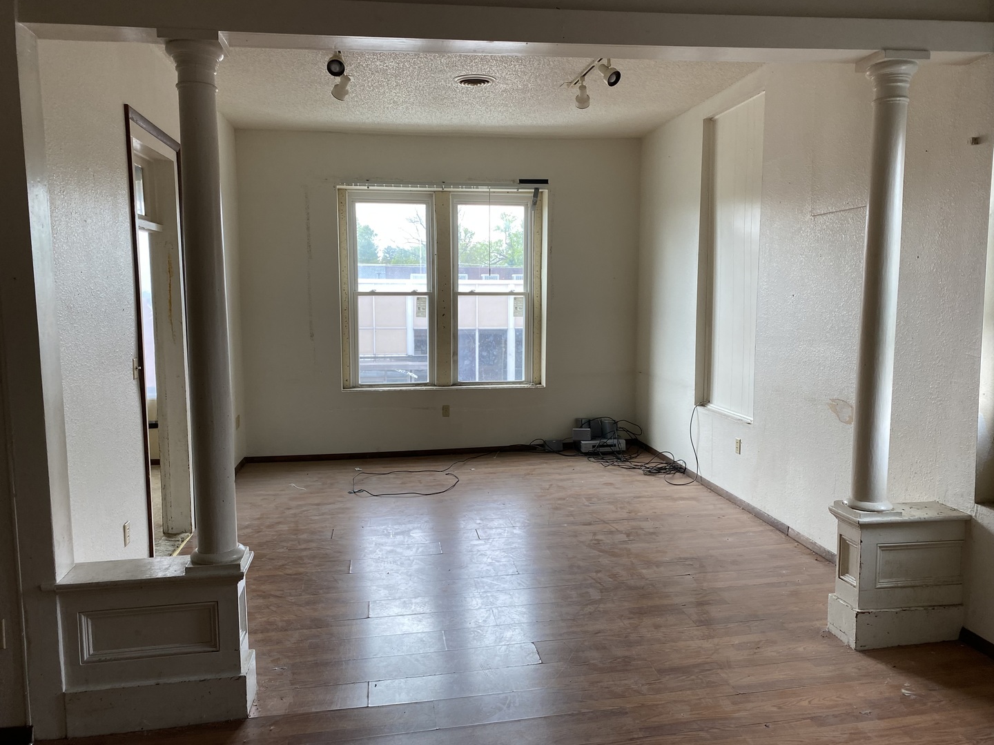 main property photo 68