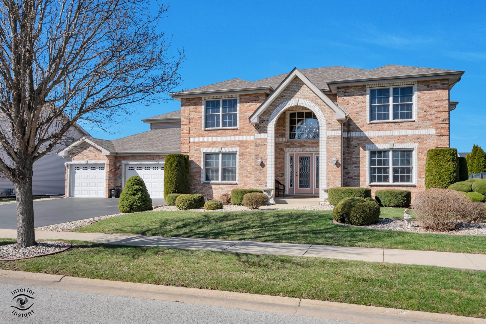 main property photo 50