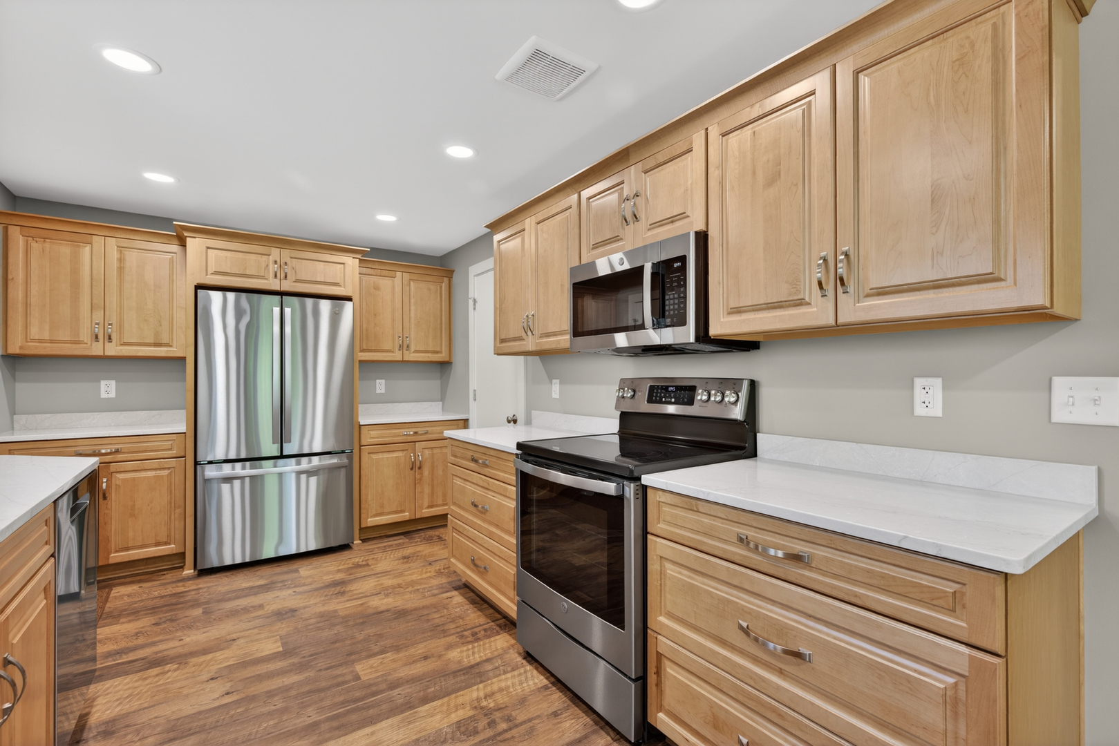 main property photo 100