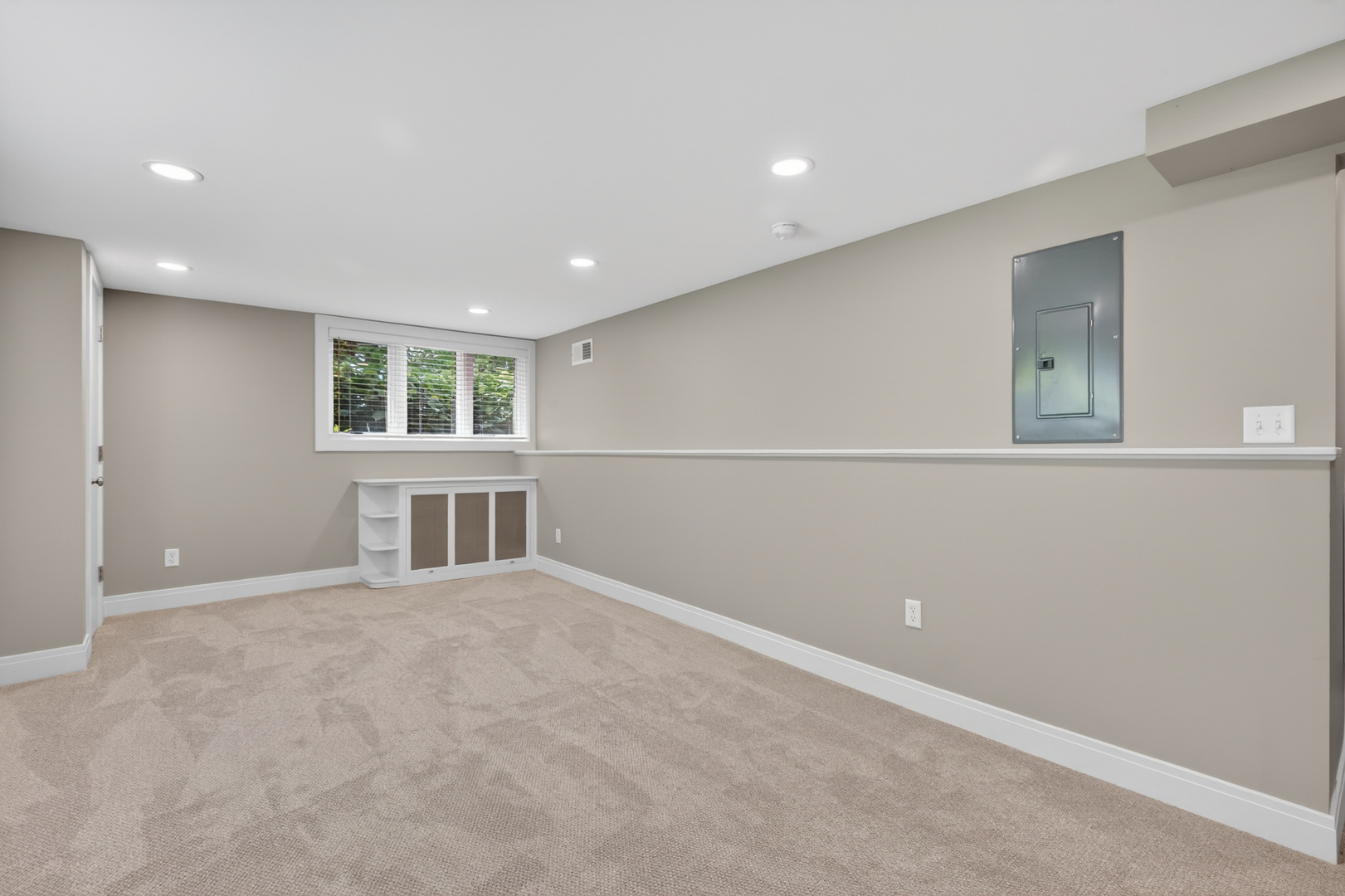 main property photo 126