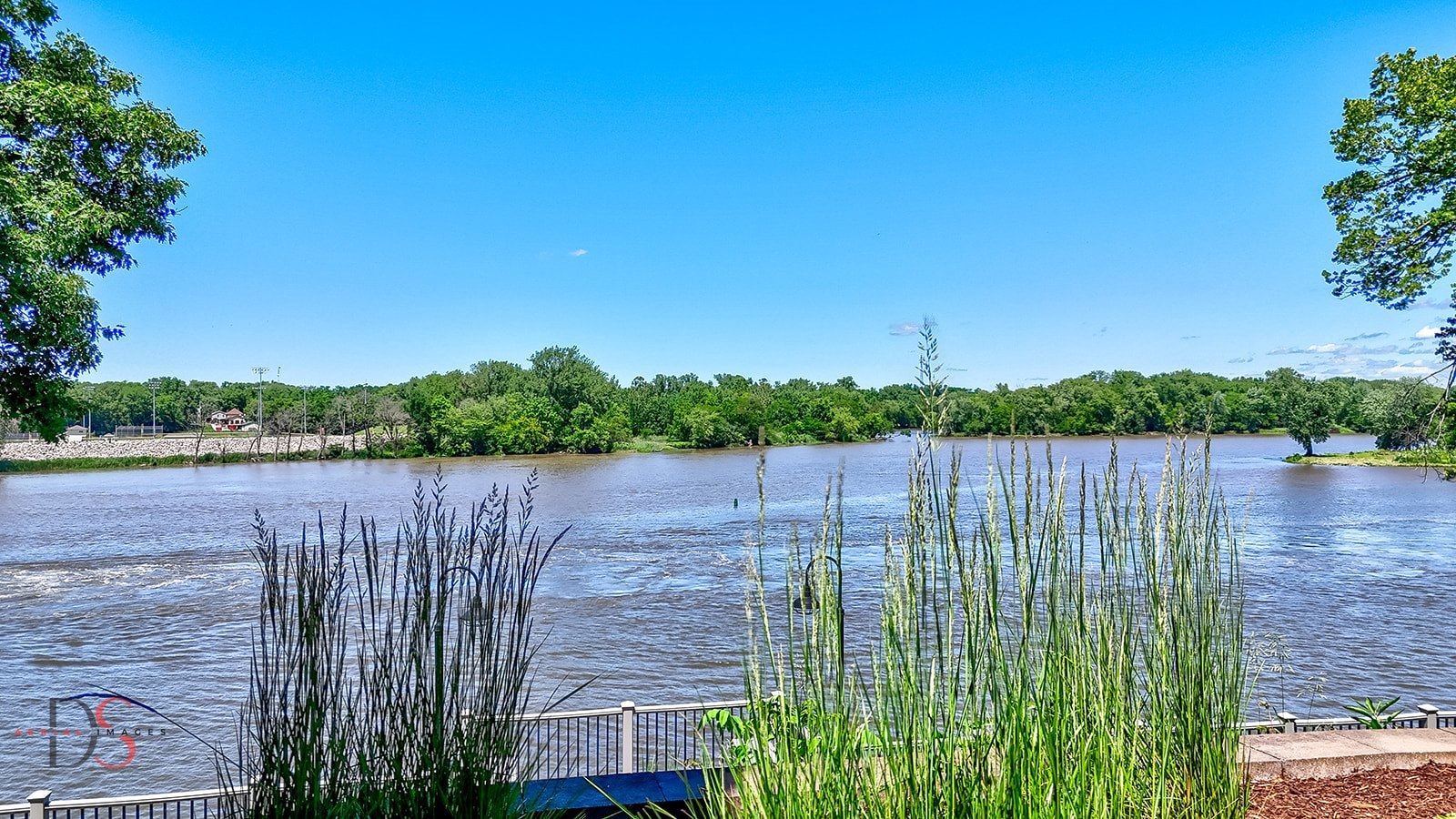 main property photo 64