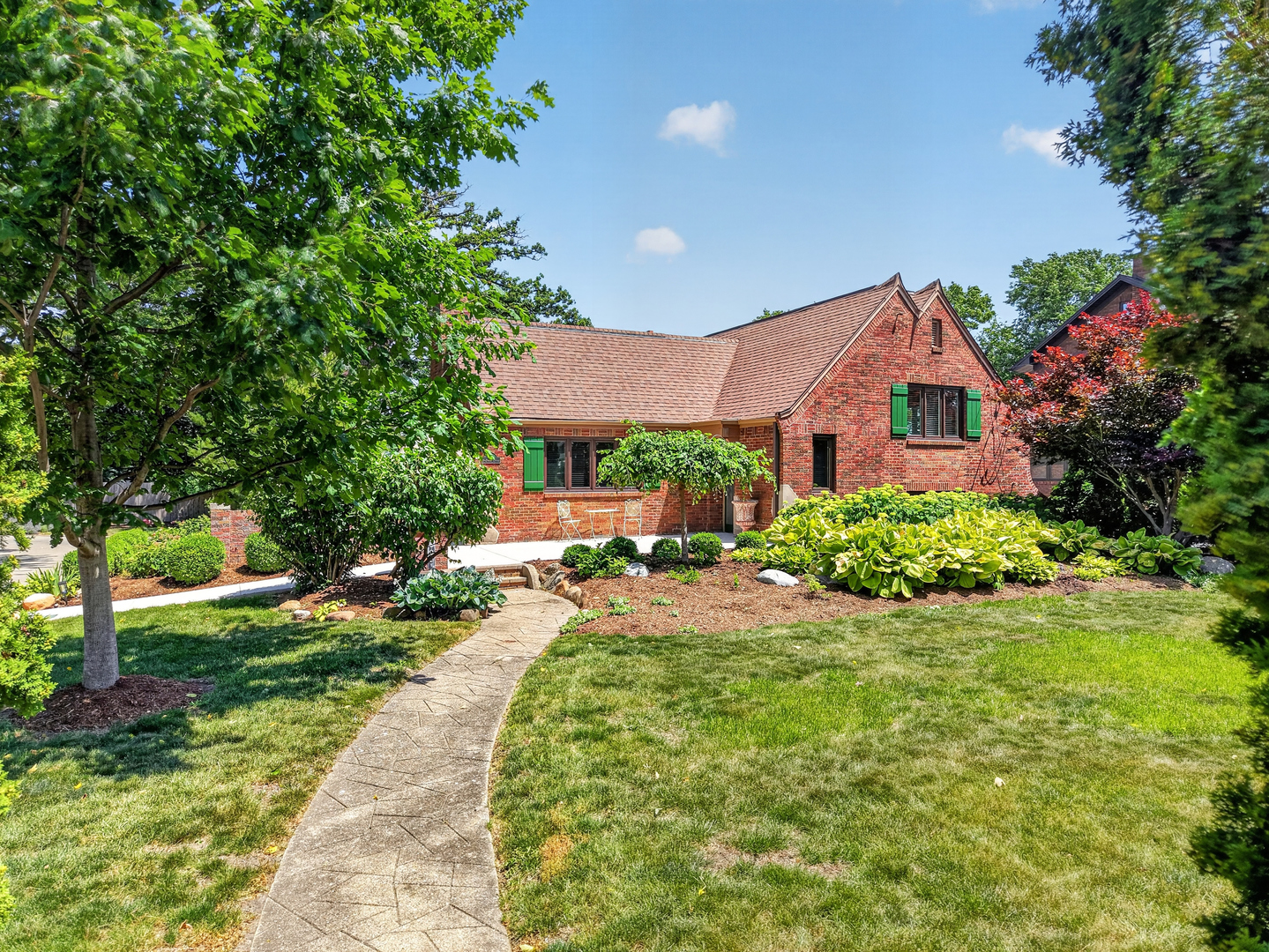 main property photo 89