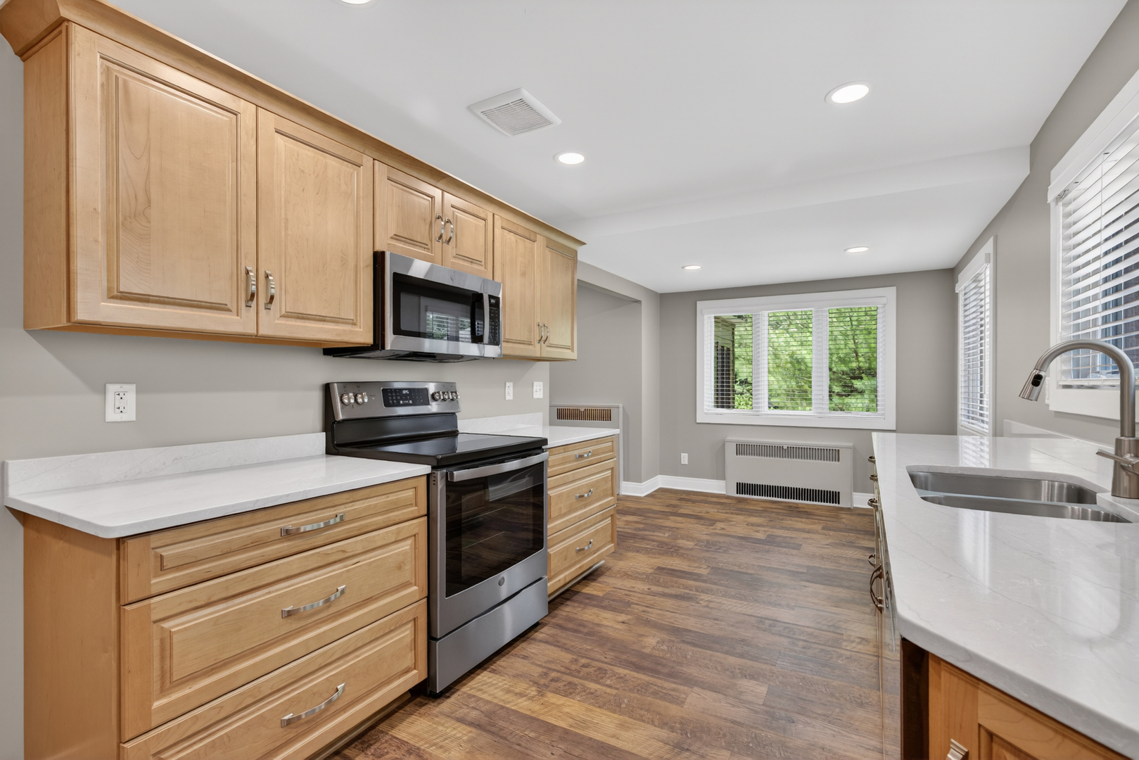main property photo 99