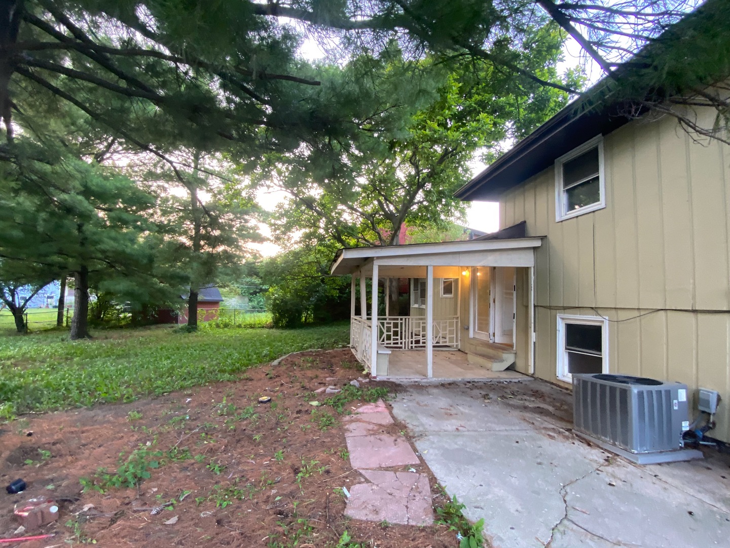 main property photo 25