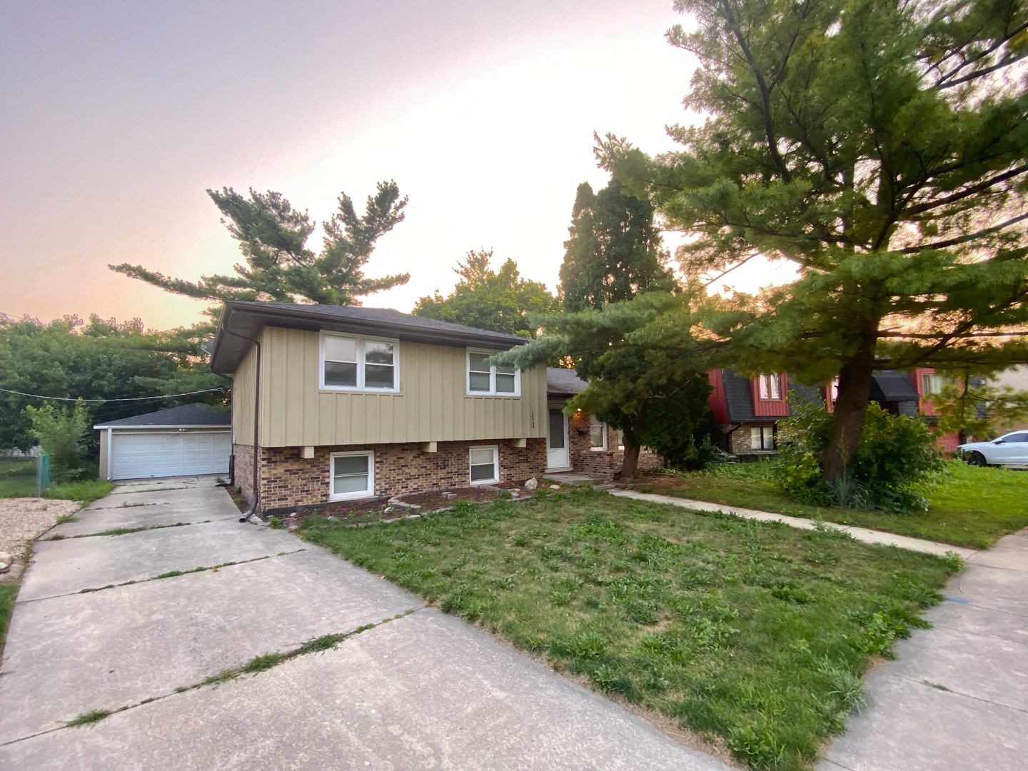 main property photo 26