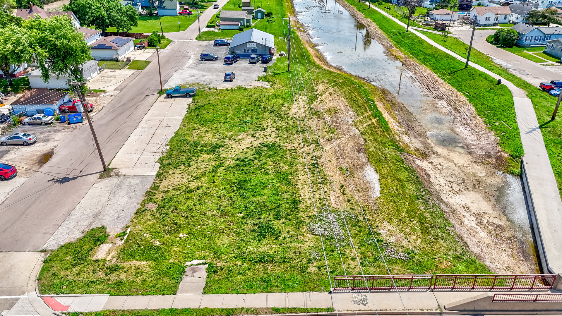main property photo 4