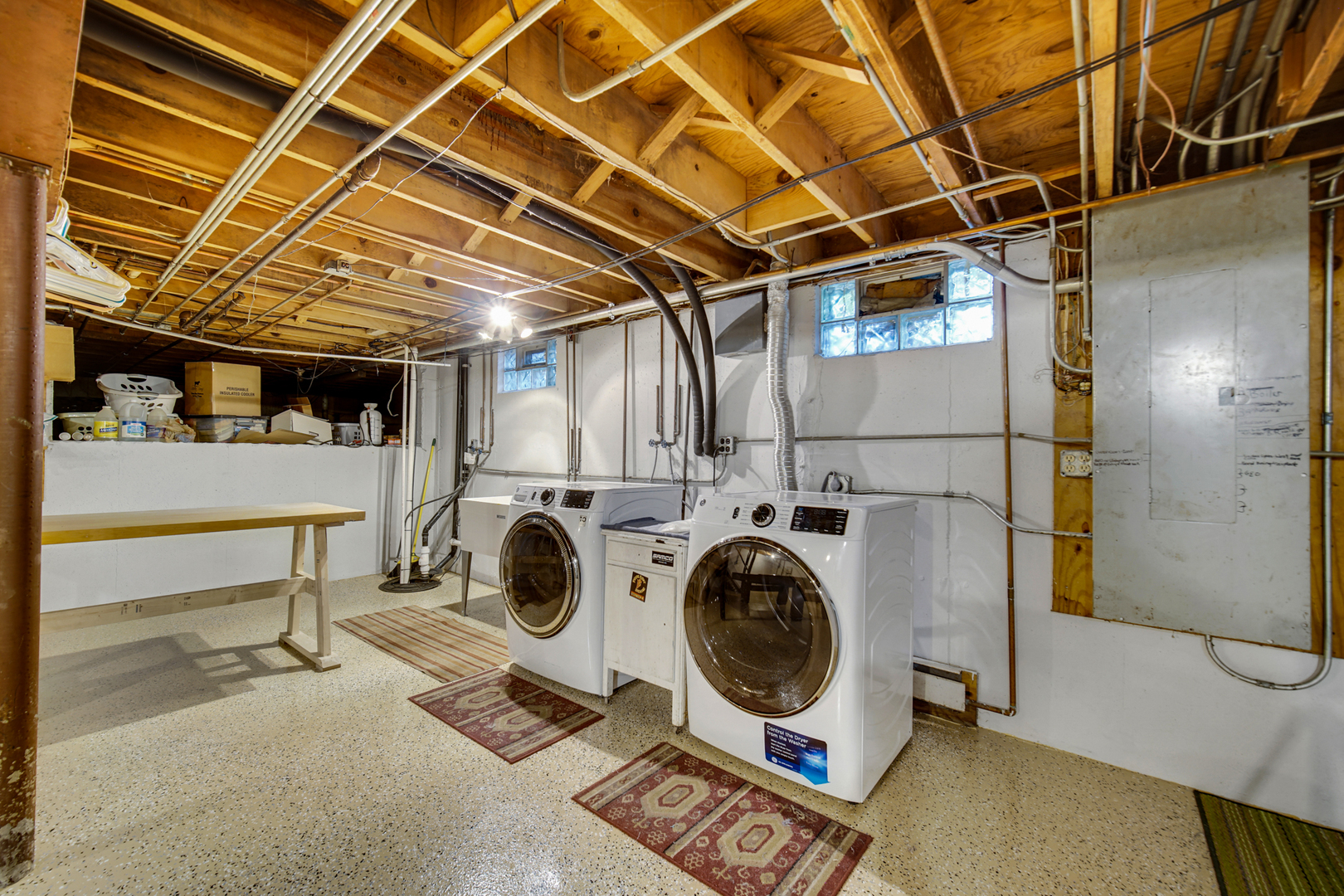 main property photo 24
