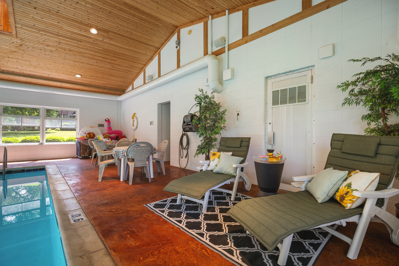 main property photo 111