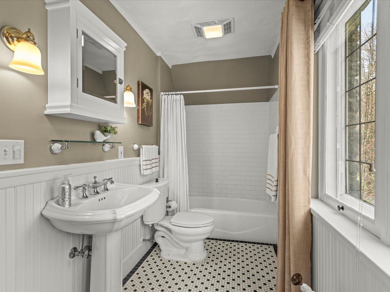 main property photo 63