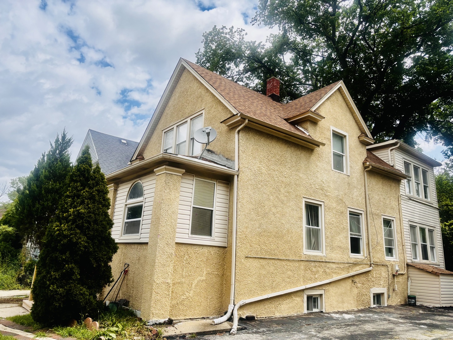main property photo 2