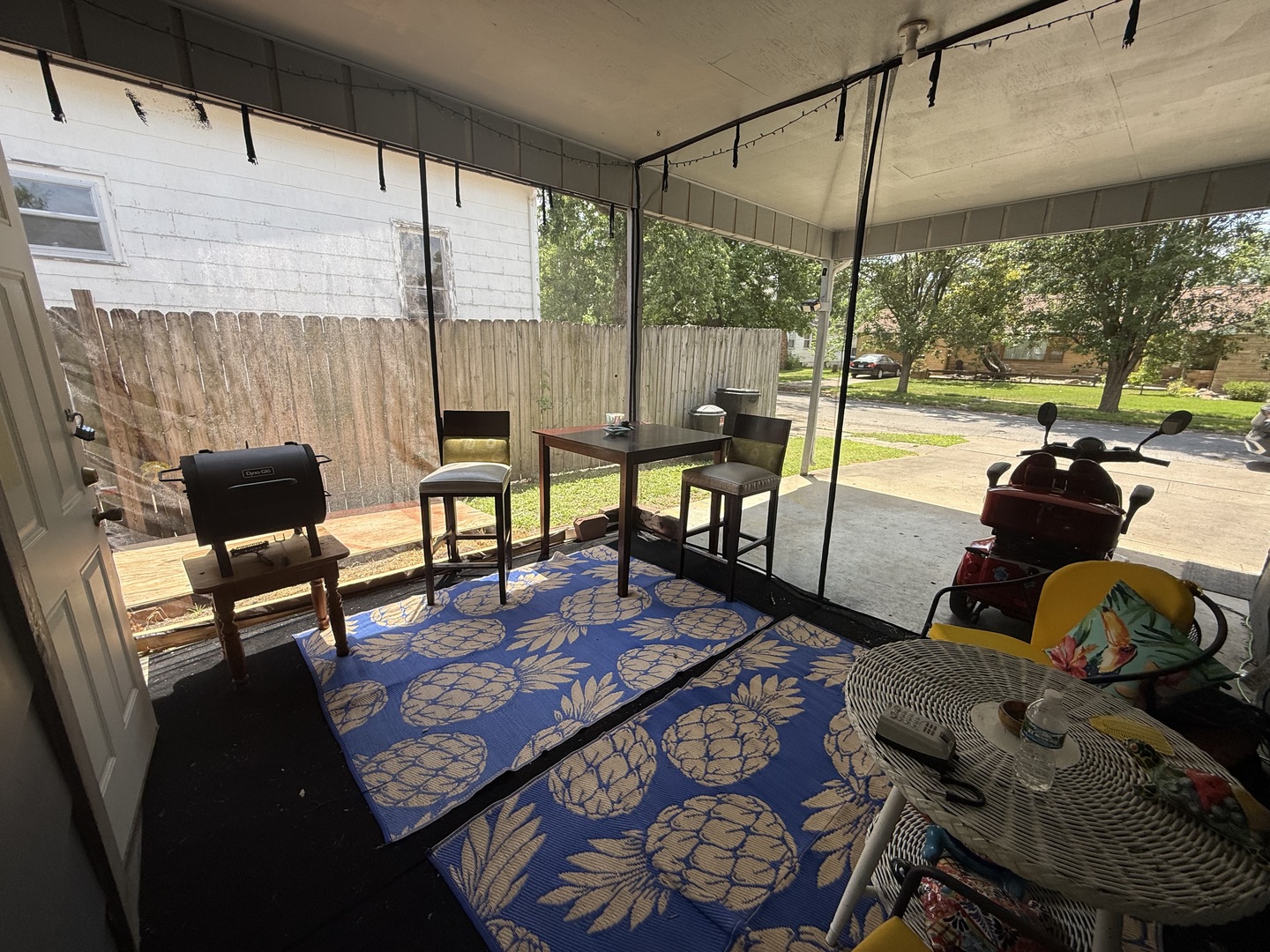 main property photo 13