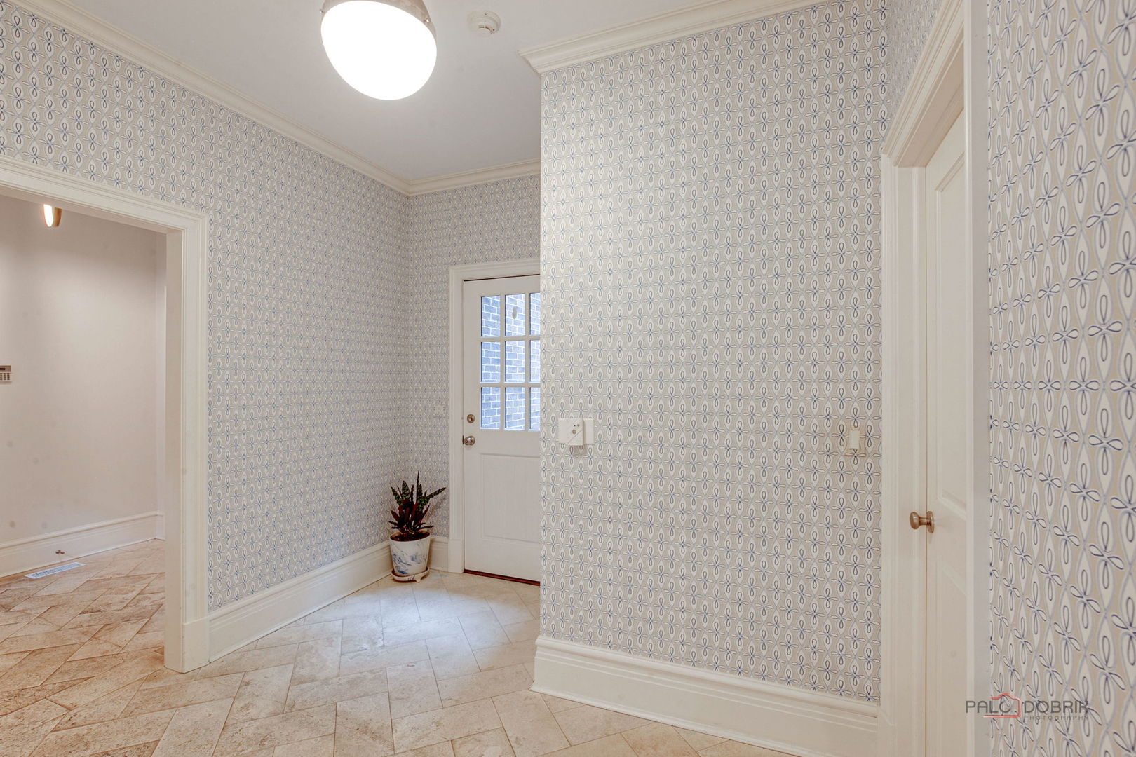 main property photo 45