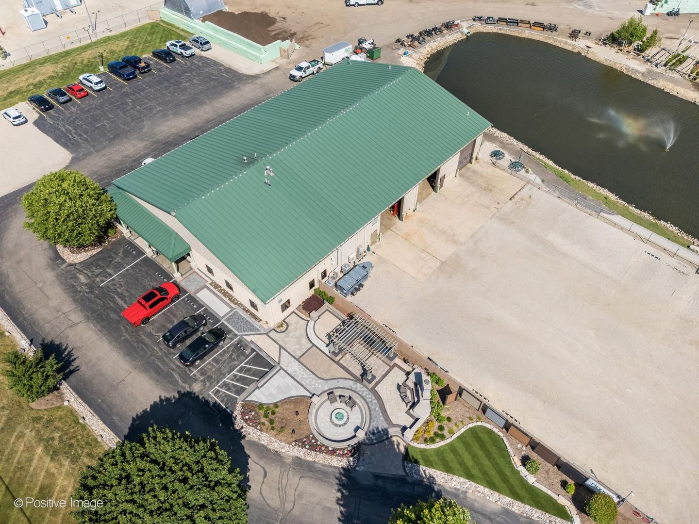main property photo 11