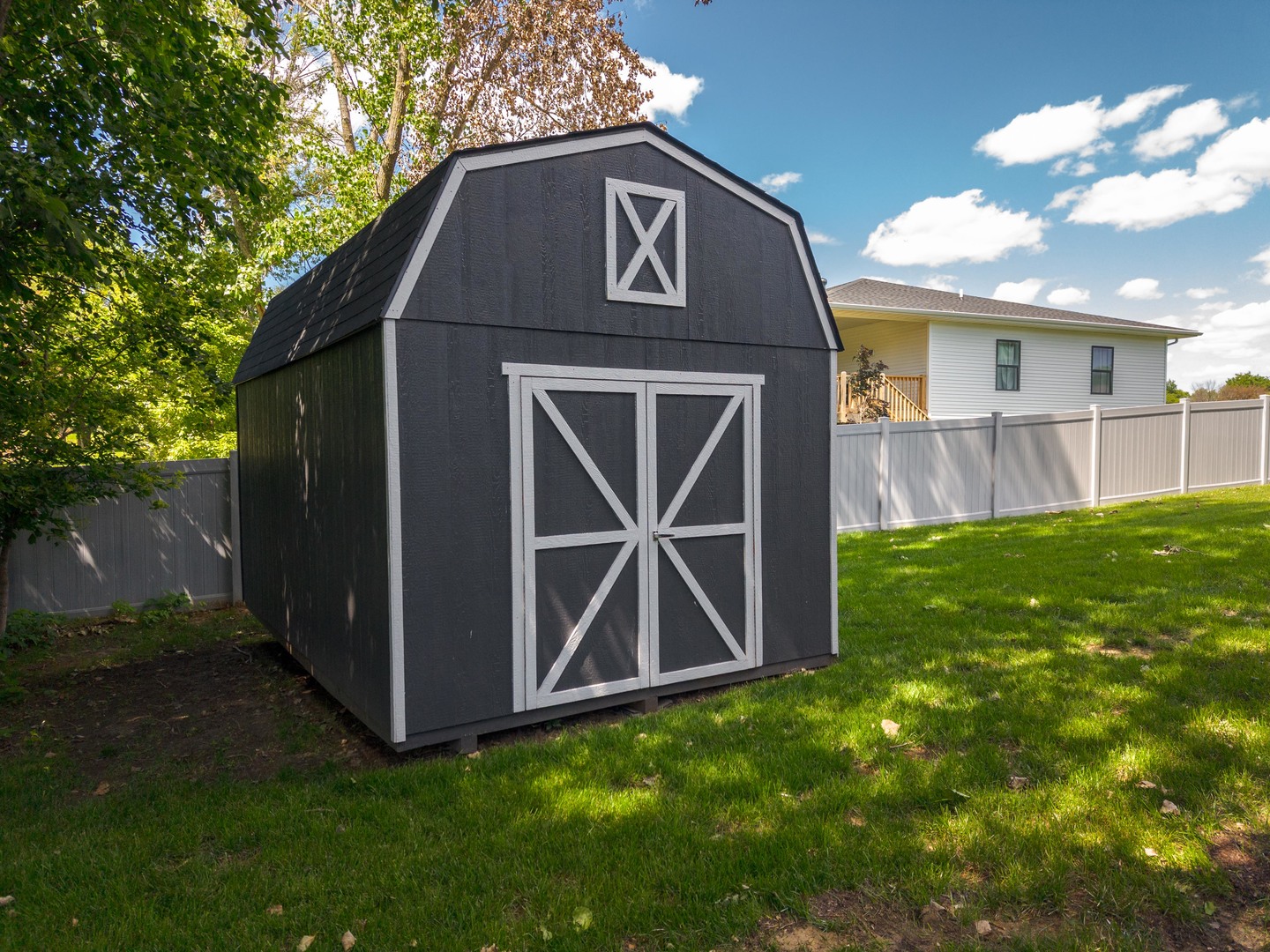 main property photo 64