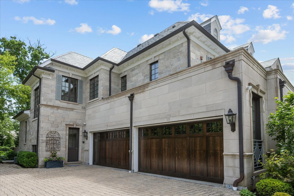 main property photo 74