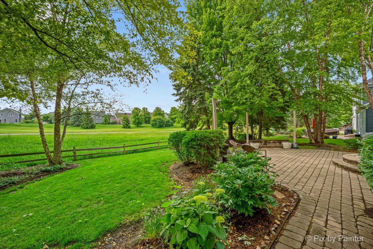 main property photo 40