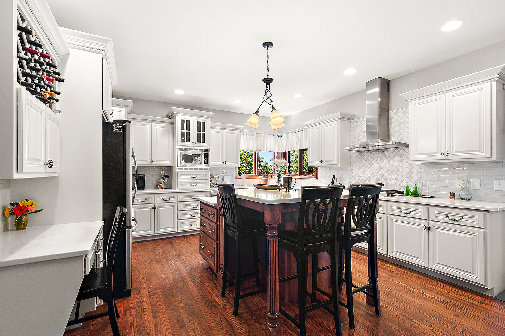 main property photo 17