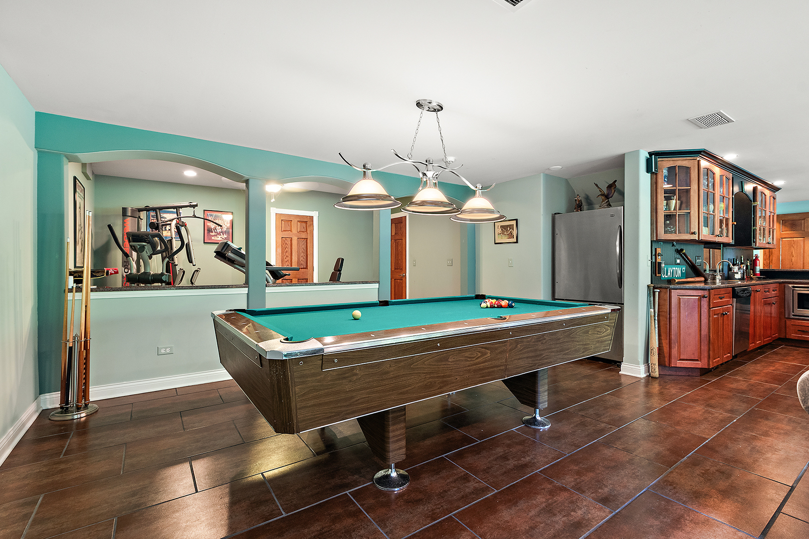 main property photo 45