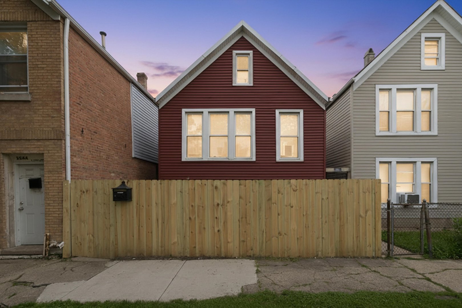 main property photo 34