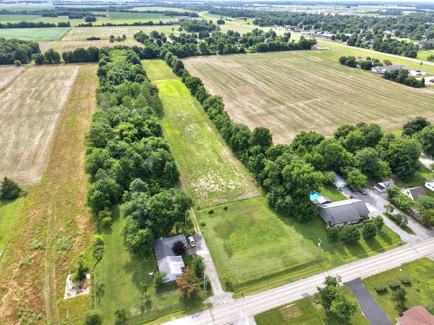 main property photo 7